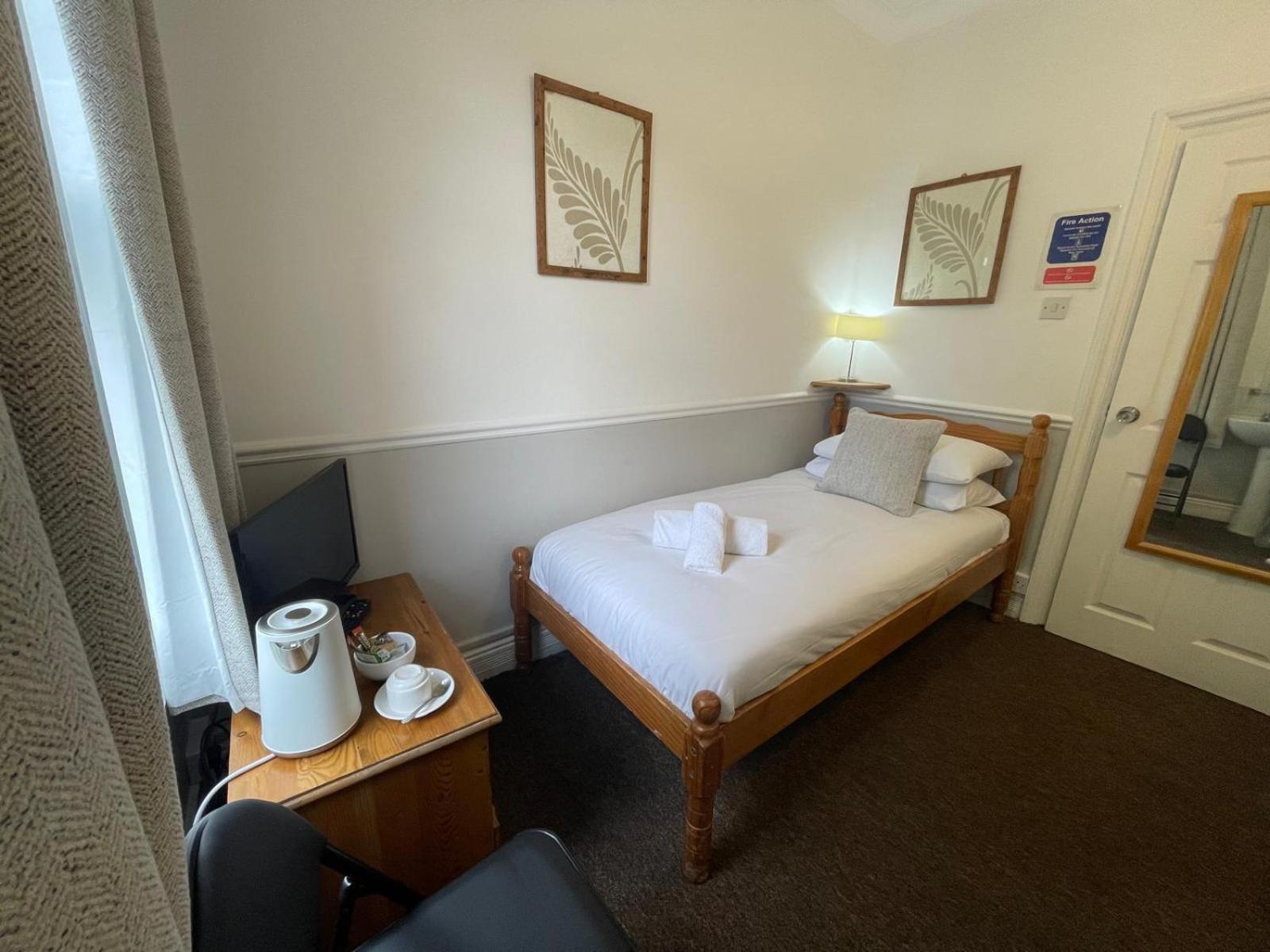 Central Hotel NWI Rum bild